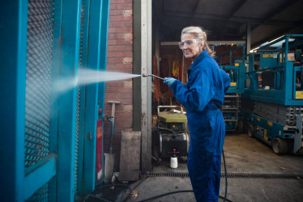 Best Rust Removal  in Keenesburg, CO